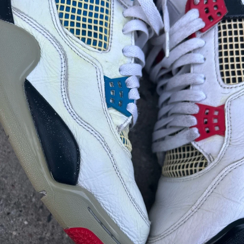 Nike AirJordan Retro 4 “Top 3” size 10